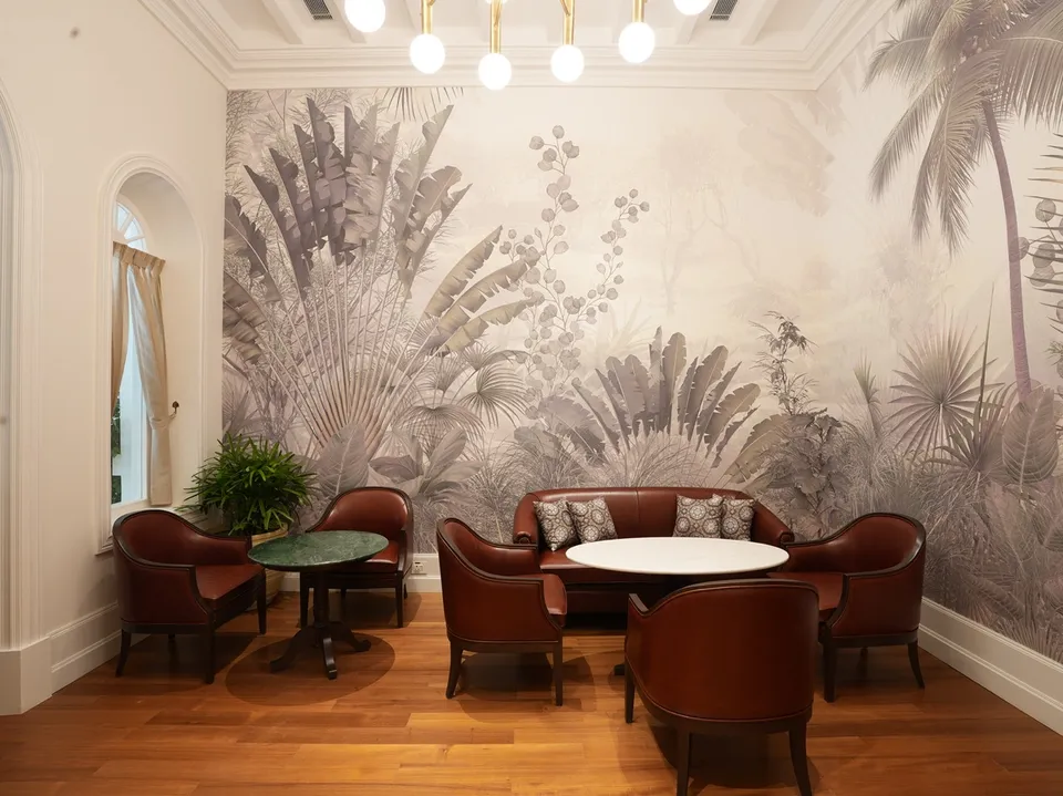 Gallery 13 — Taj WestEnd